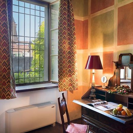 Palazzo Castiglioni Luxury Suite And Rooms Mantova Bagian luar foto