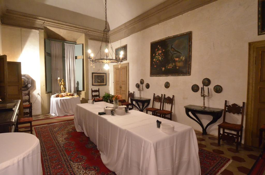 Palazzo Castiglioni Luxury Suite And Rooms Mantova Bagian luar foto