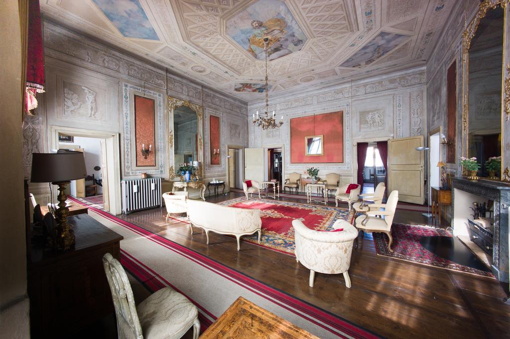 Palazzo Castiglioni Luxury Suite And Rooms Mantova Bagian luar foto